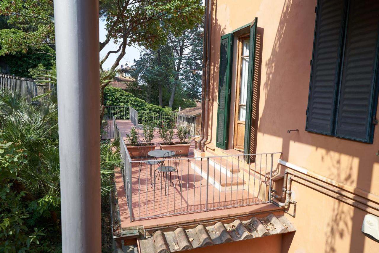Villa Storica Apt - Dolcevita Holiday フィレンツェ エクステリア 写真